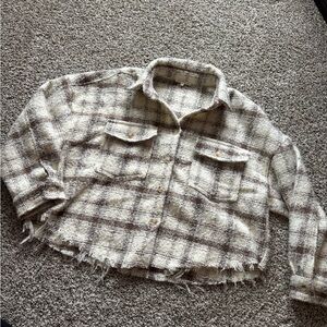 Chic Frayed Hem Plaid Shirt